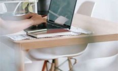 天涯论坛麻辣社区，那可是互联网江湖的大本营啊！这里面的帖子，简直比火锅里的辣椒还要火爆，辣得你眼睛都睁不开，但还是忍不住想一探究竟。